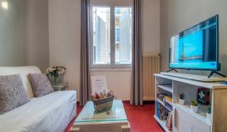 White Rose, Budget Flat in Chania Town Center - Chania - 4