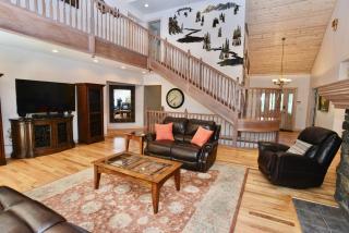 Spring Mountain Manor by Casago McCall - Donerightmanagement - McCall - 2