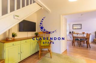 NEW! 2BR House with Free Parking, WiFi, Smart TV - Leamington Spa - 0