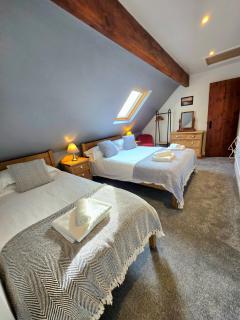 Twitchill Farm Holiday Cottage - 4
