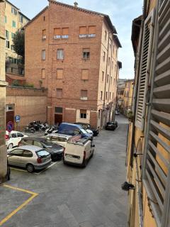Piazza del Campo - del Mercato - Siena - 7