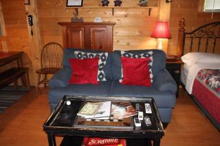 Creekside Hideaway - 7