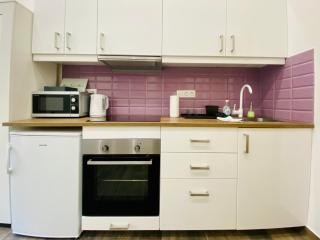 Peaceful Studio in Central Budapest - Brick House - Budapest - 4