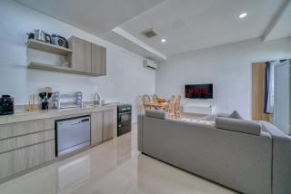 2 Bed modern Apartment with big pool - Sanur - 9