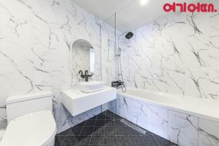 Gwanganri HOTEL OCEANVIEW - Busan - 1