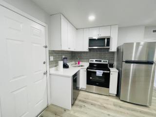 Perfect Vacation walk to the beach 11 - 2