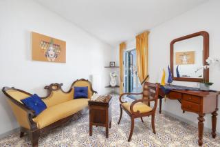Villa Luisa Jacuzzi and Pool - Sorrento - 1