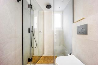 O&O Group - Eclectic Chic Thissio Apartment - 8