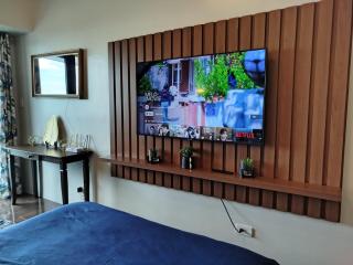 Modern-Studio with Balcony Stunning View - Manila - 2
