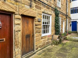 Conflict Cottage - Whitby - 0