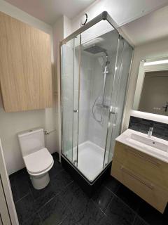 Studio neuf tout équipé - Calme - Proche centre ville - Parking gratuit - 6