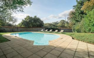 Villa spacieuse avec piscine à Saint-Gence - - 9