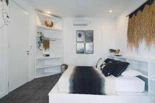 Pipeline - Breezy 1 Bedroom Oceanfront Apartment by Triang Villas - Tanah Lot - 4