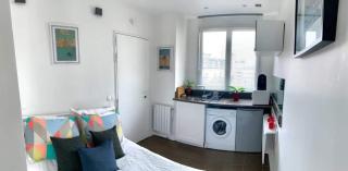 Private Studio 15m2 a Porte Maillot - Parigi - 3