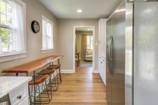 Charming Greensboro Home - 2 Mi to Downtown! - Greensboro - 3