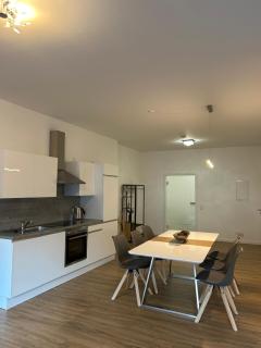 Schöne Ferienwohnung im Zentrum - Schwandorf - 8