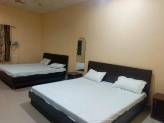 Rangoli AC rooms and Banquets - Jhansi - 1
