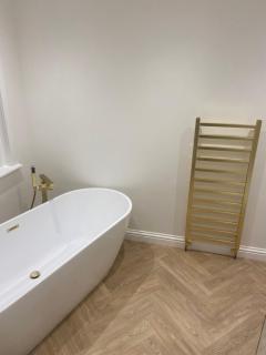 Halfred House - 9