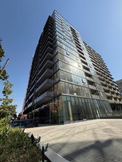 Spot Suites - 3