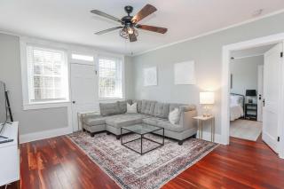 Sojourn at Colley Manor Unit 1 Sleeps 4 - 9