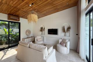 Golden Palm Pool Villa near Fishermans Village - 4