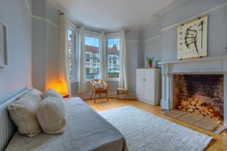 Boho Chic Victorian with Large Garden & Fire-pit - Bristol - 2