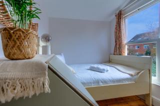 Boho Chic Victorian with Large Garden & Fire-pit - Bristol - 1