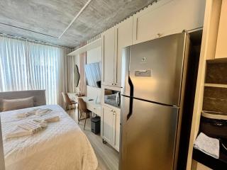 Setai Yacht Comfort II - By Almare - 6