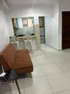 Spacious Luxury Apartment - 5