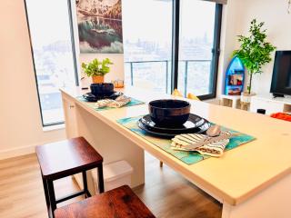 Bow River Cabin - Downtown - River Front - Free Street Parking - 2