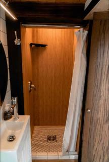Little Dahlia a tranquil tiny home nestled in Stone Mountain near Boone , NC - Vilas - 2