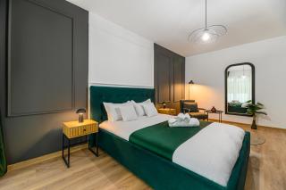 Bellatrix Suite with Parking-Tractoru Coresi - Braşov - 9