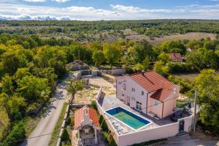Villa Cecilia with heated pool - Gornji Vinjani - 8