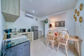 2 Bed family friendly Apartment with Bathtub - Sanur - 0
