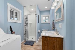 Southern Exposure l Mins to DNTN & Beach - 1