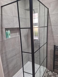 Deluxe Ensuite room in house - Carrickfergus - 3