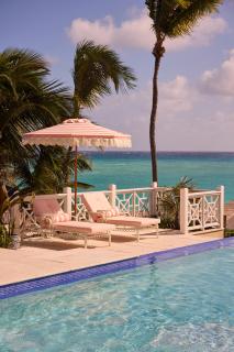 Coral Sands Inn & Cottages - Harbour Island - 0