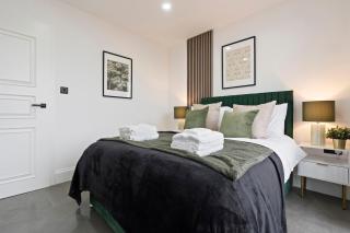 Luxury 5Bed Retreat Calshot Beach & The New Forest - 4