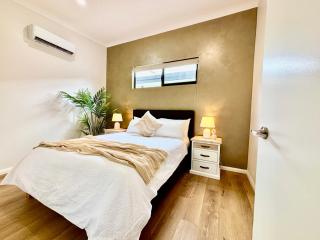 Joondalup Hidden Villa Gemma W Pool! - Perth - 2