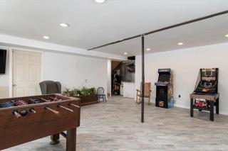 Vermont Retreat 3BR with Mountain Views and Trails - Brookfield - 0