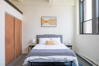 Flexhome Westown 2BR RS7 in Fiserv and Theater District - Milwaukee - 2