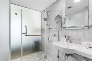 NEST on Newcastle Room E4 - Perth - 1