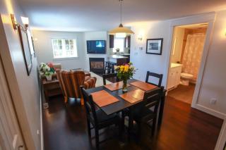 Grand Boulevard Retreat- quiet suite in North Vanc - North Vancouver - 6