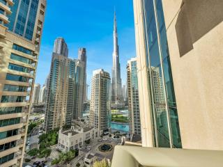 Stylish 1BR - Burj Khalifa View - 7