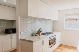 Olive Grove - stroll to the beach! - 5