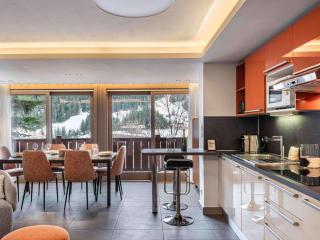 Appartement 3 pièces en rénovation – Grand salon épuré à Courchevel Moriond, proche remontées mécaniques - FR-1-563-7 - Courchevel - 4