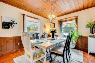 3 Mi to Marietta Square Hot Tub Haven with 2 Patios - Marietta - 6