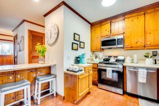 3 Mi to Marietta Square Hot Tub Haven with 2 Patios - Marietta - 4