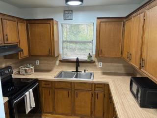 Private Lakefront Fishing Cabin - - 4