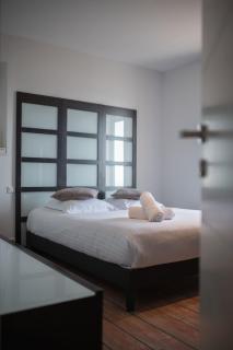 Bas de villa plus piscine Vue époustouflante - 3